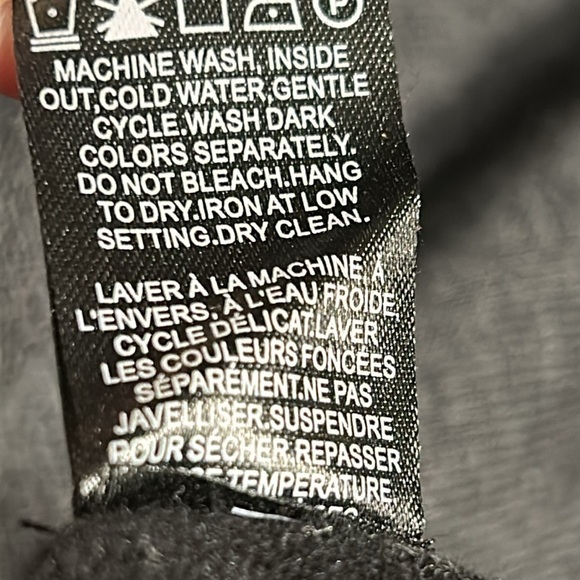 RW & CO Sweater ,men XL ,silk ,cotton …blend ,trim ,Vneck, multimedia ,office - Picture 8 of 10